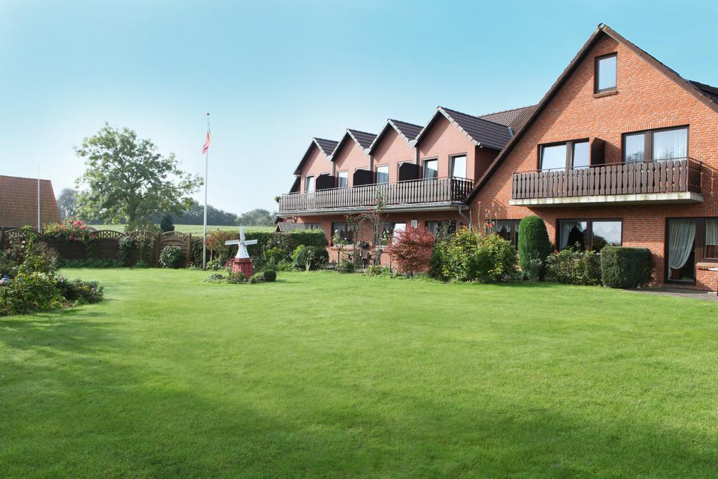Pension Tuexen Hasselberg  ภายนอก รูปภาพ
