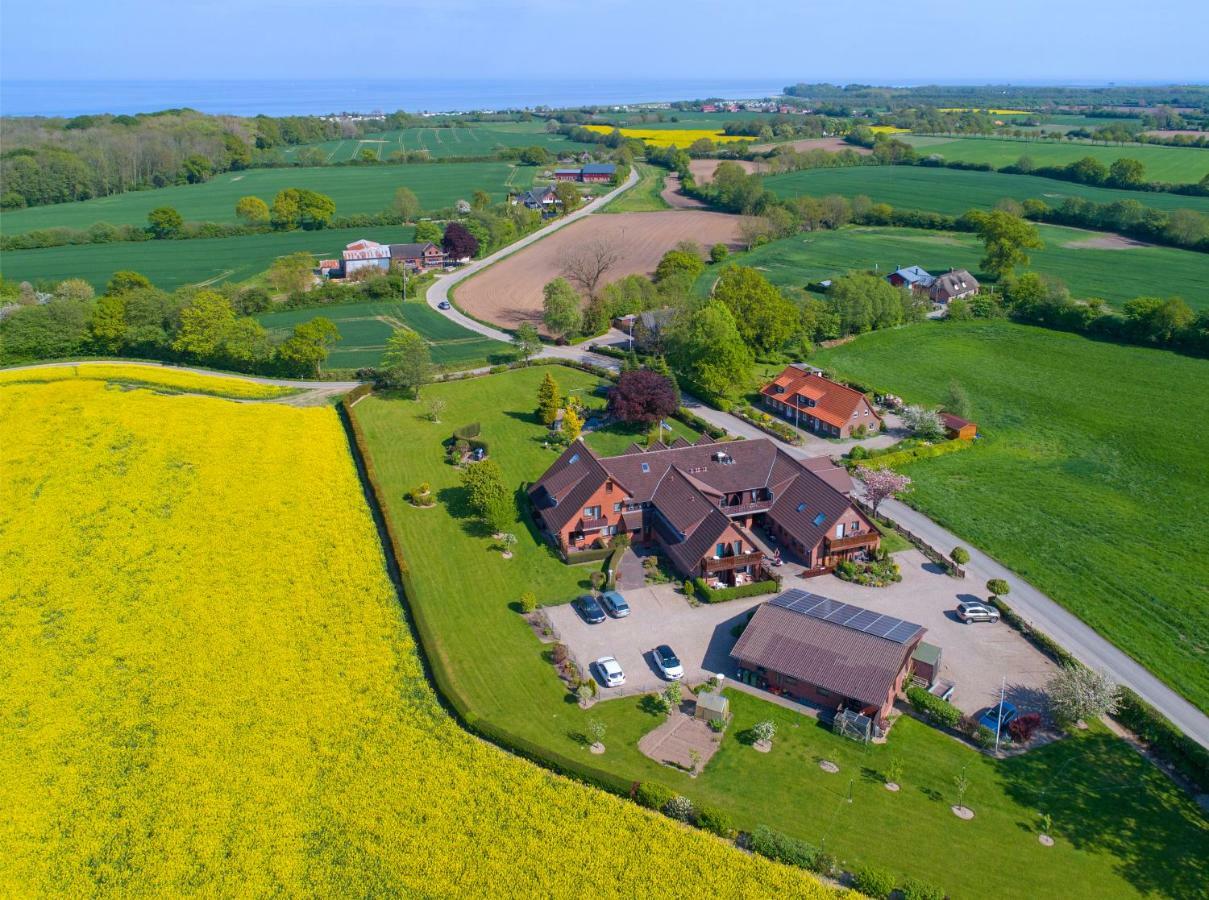 Pension Tuexen Hasselberg  ภายนอก รูปภาพ